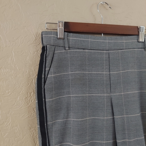 Zara plaid pull on cropped pants with side stripe black white size XS - Picture 2 of 10